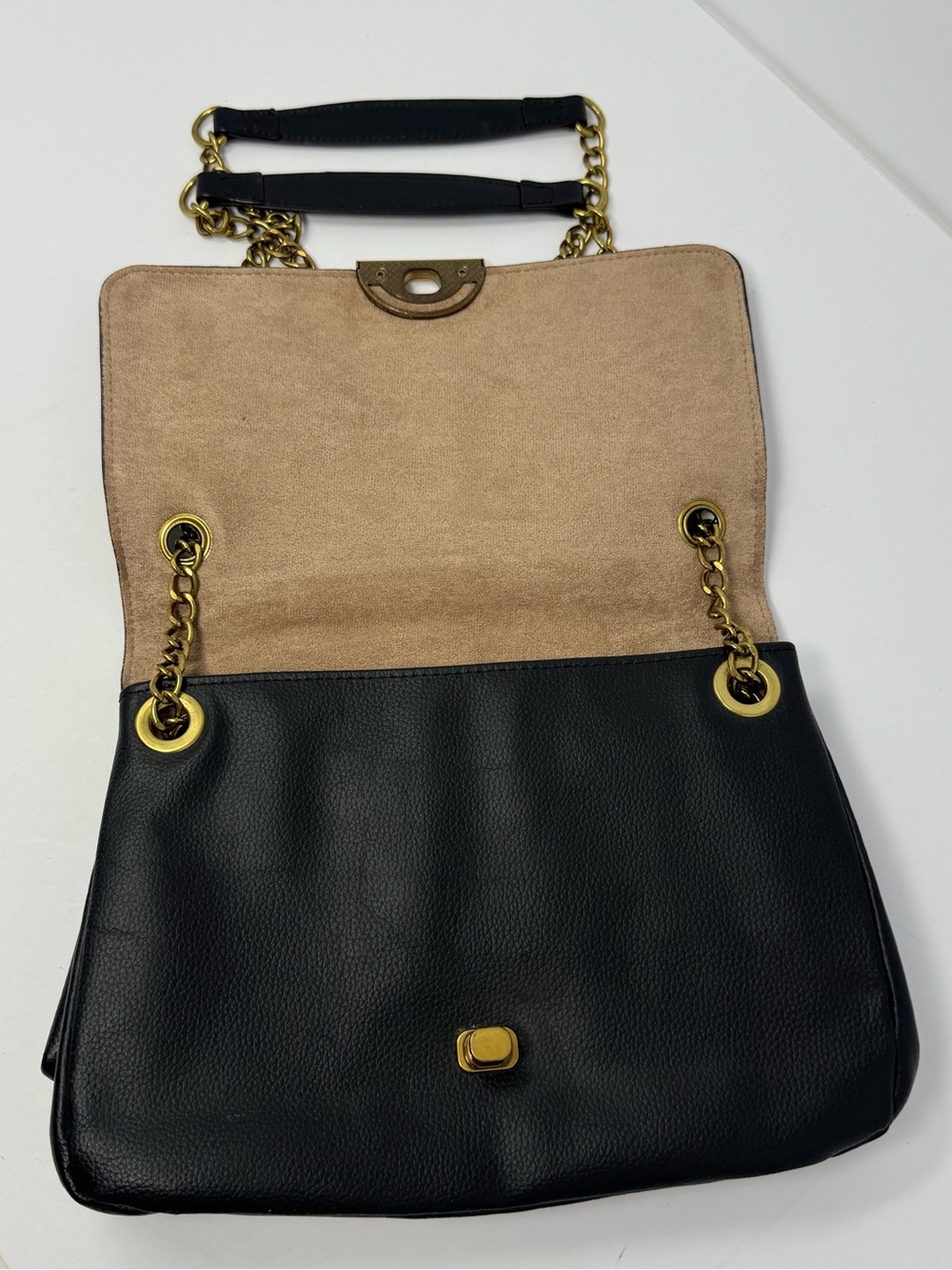 Antonio Melani Black Leather Crossbody Shoulder Purse Bag w/ Gold Chain Strap - Picture 7 of 15